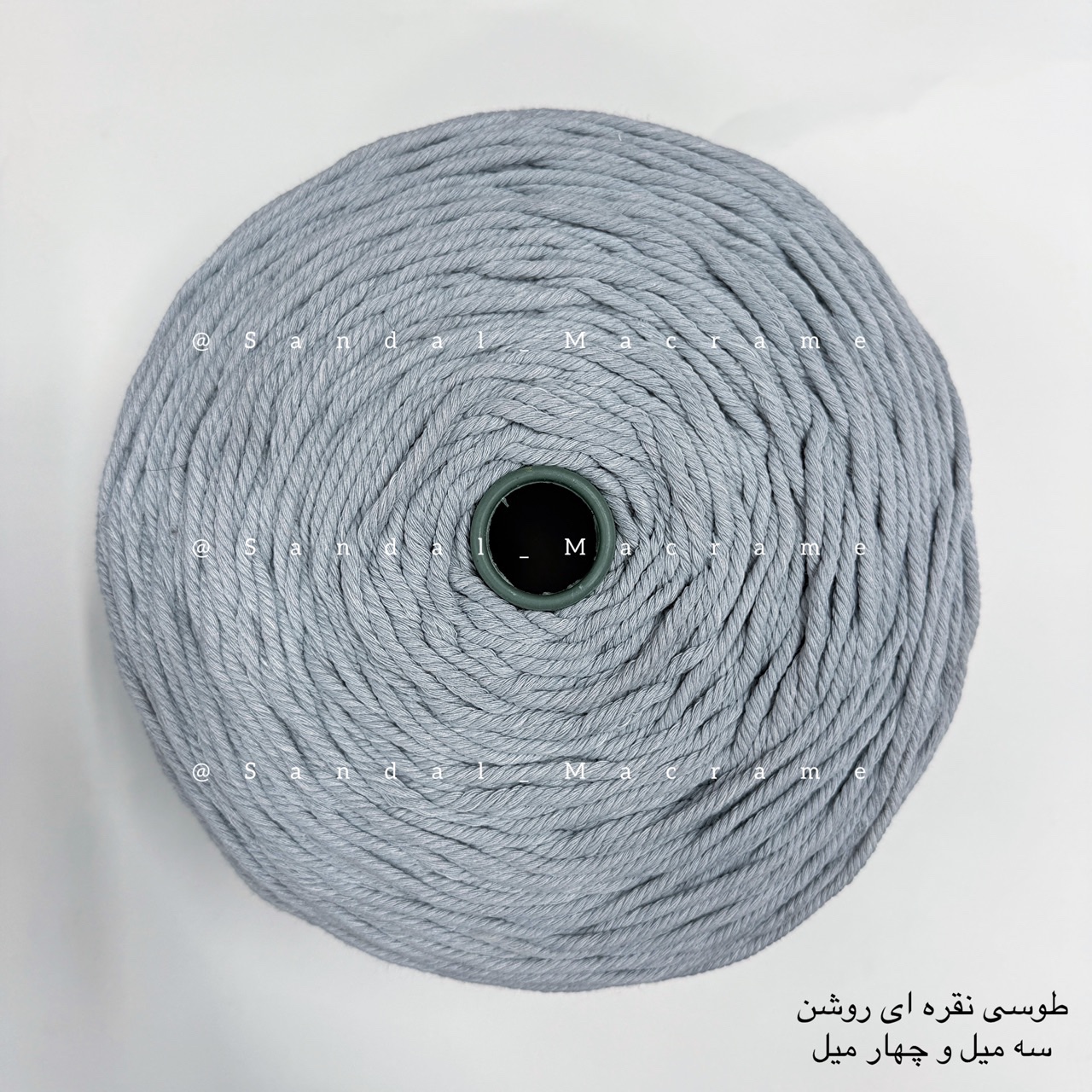 نخ مکرومه -رنگ طوسی نقره ای روشن-جنس- اعلا